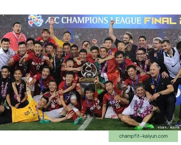 亚冠联赛迎来亚洲俱乐部表现稳健的阶段，战绩值得关注