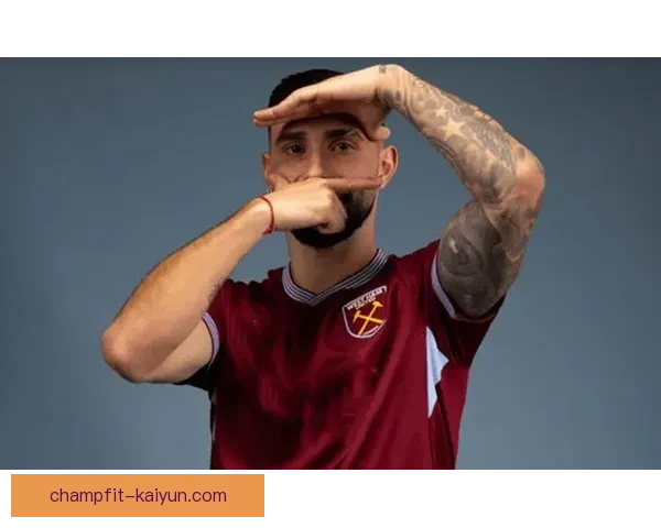 英超西汉姆在欧联赛中状态回暖，表现稳健值得关注。