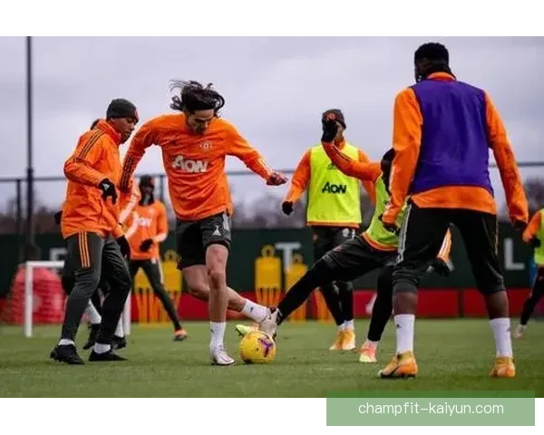 球队粉丝团持续提升凝聚力，助力球队在新赛季中争创佳绩